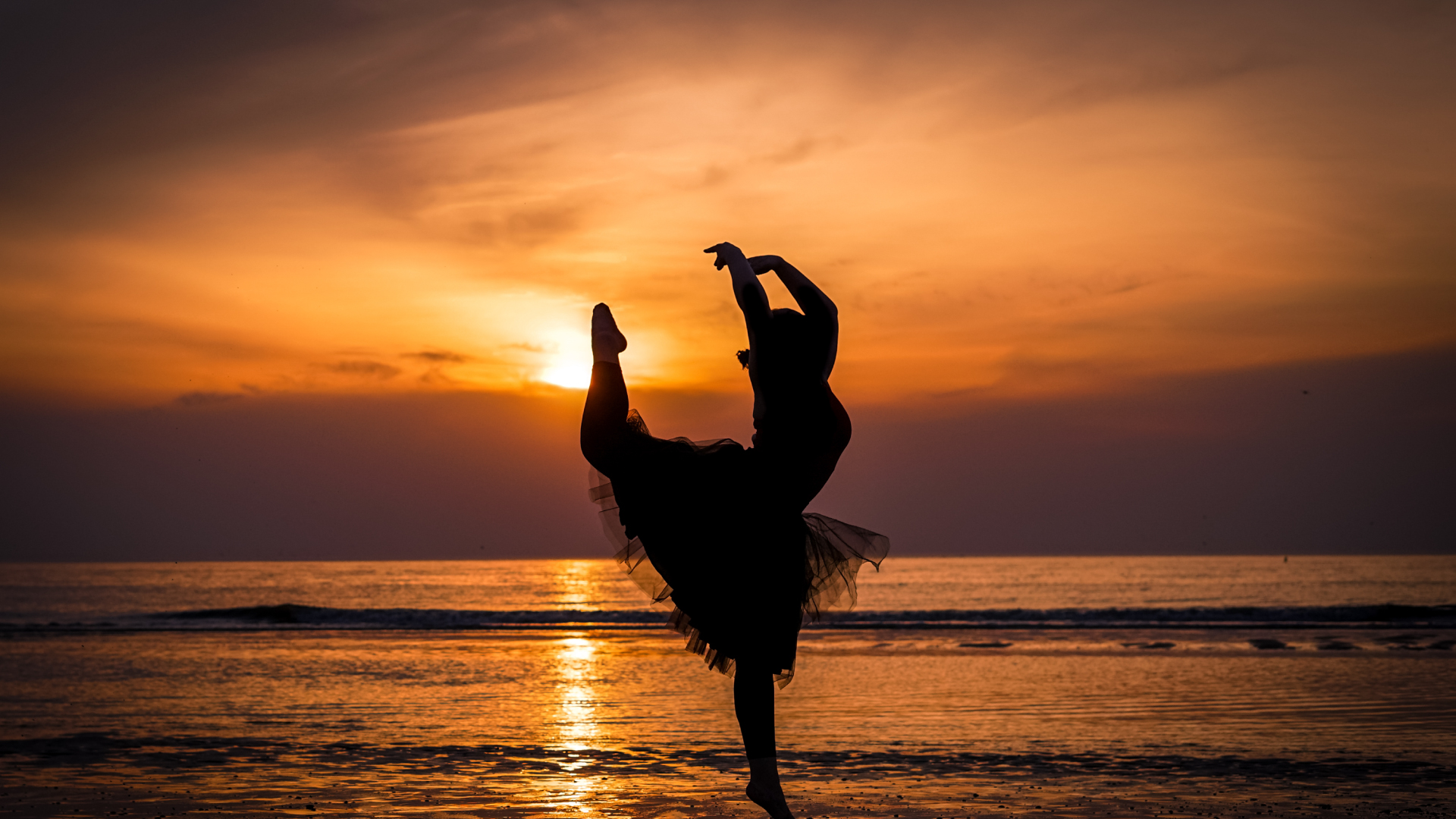 MAGIC Flare — Dancers & Performers